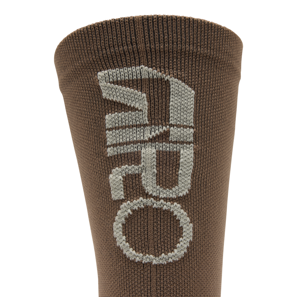 Giro Comp Racer High Socken in GRAU