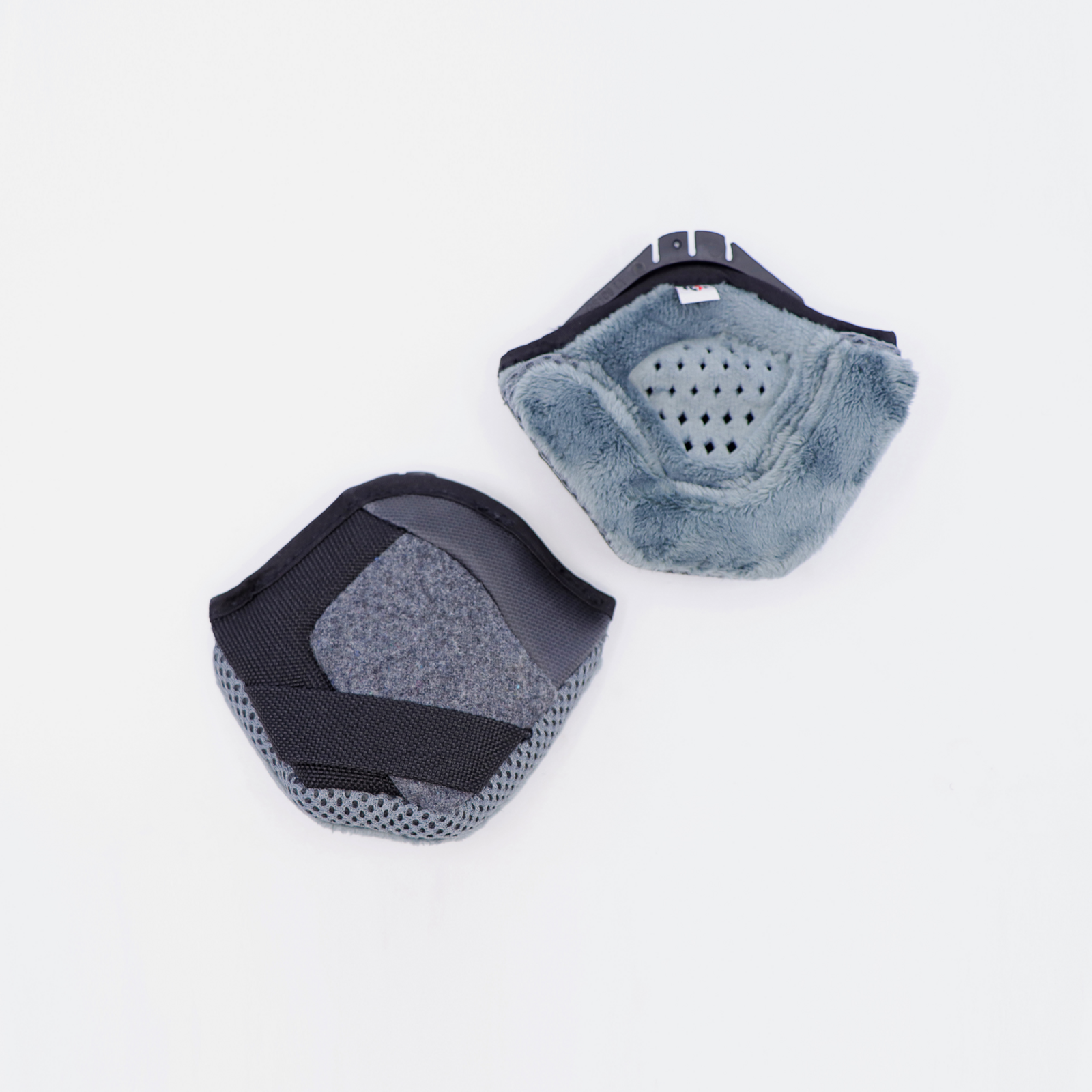 Giro Tenaya Ear Pad Kit Ersatzteil in GRAU
