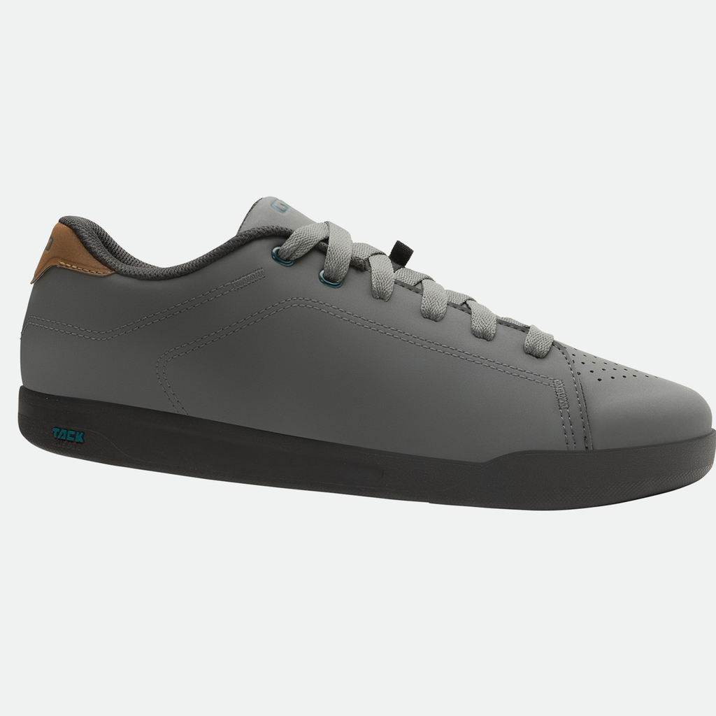 Giro Deed Youth Flatpedal Schuhe in GRAU