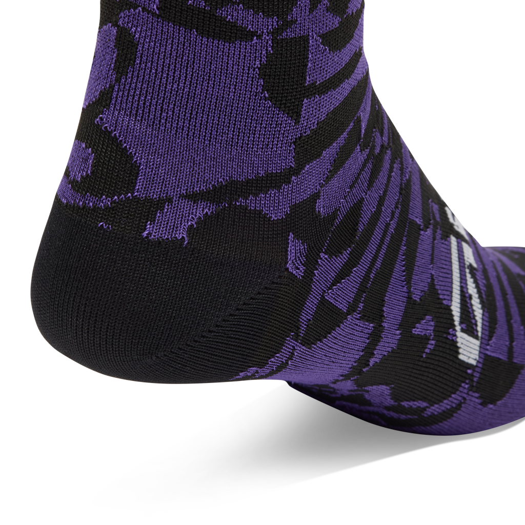 Giro Comp Racer High Socken in VIOLETT