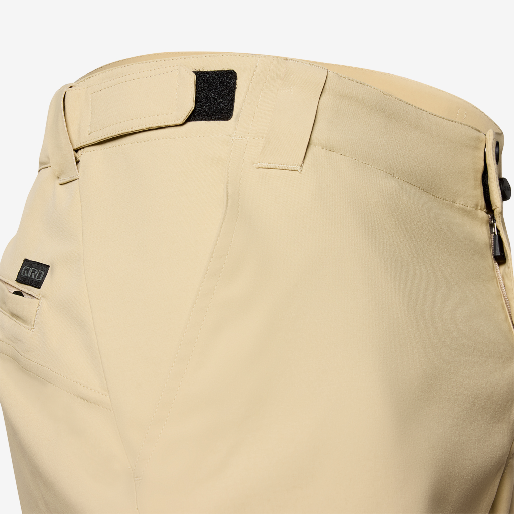 Giro M Ride Short Velohose in BEIGE