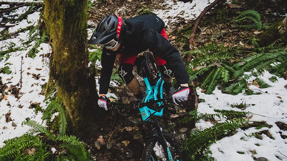 Giro M Ambient Jacket in SCHWARZ