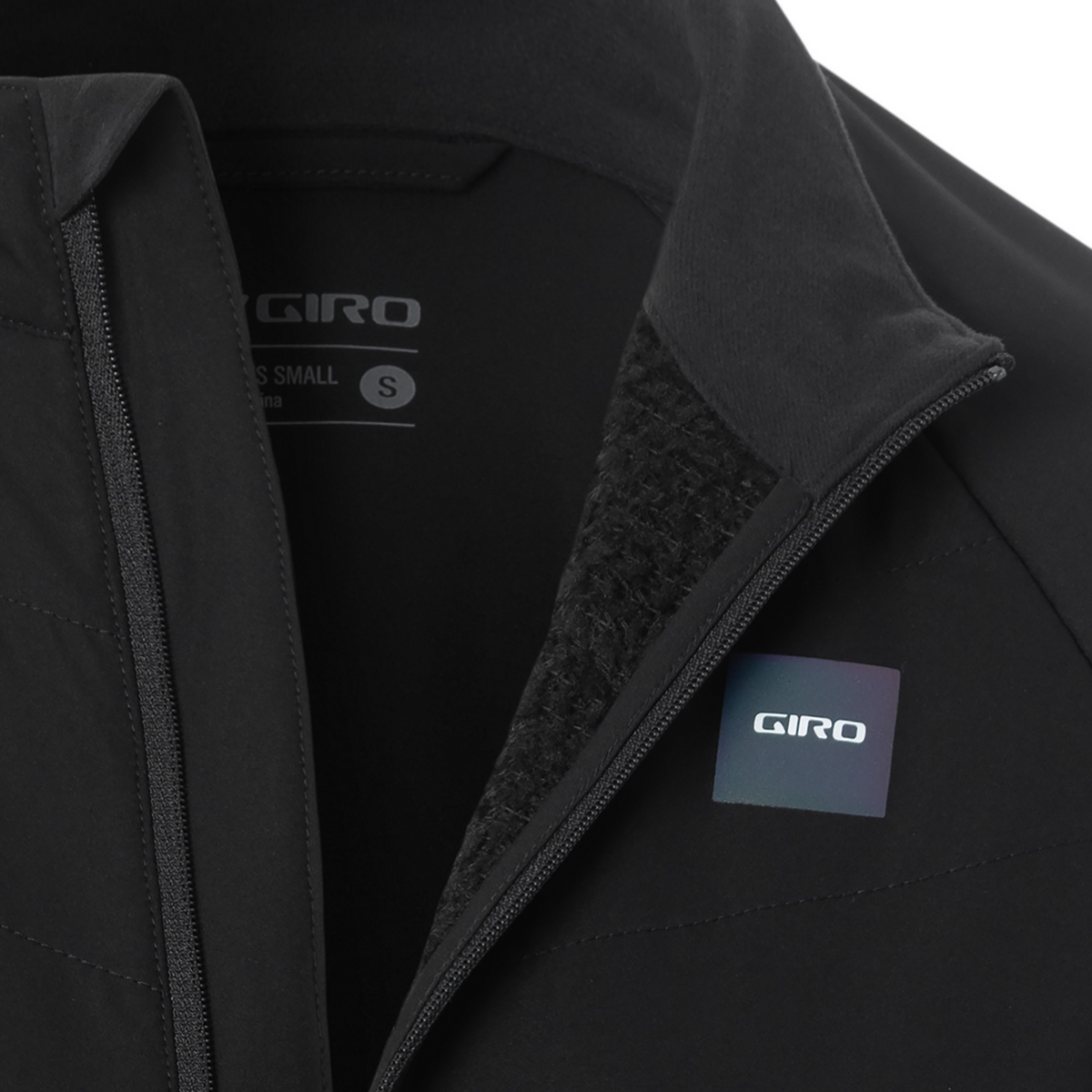 Giro W Cascade Insulated Jacket in SCHWARZ