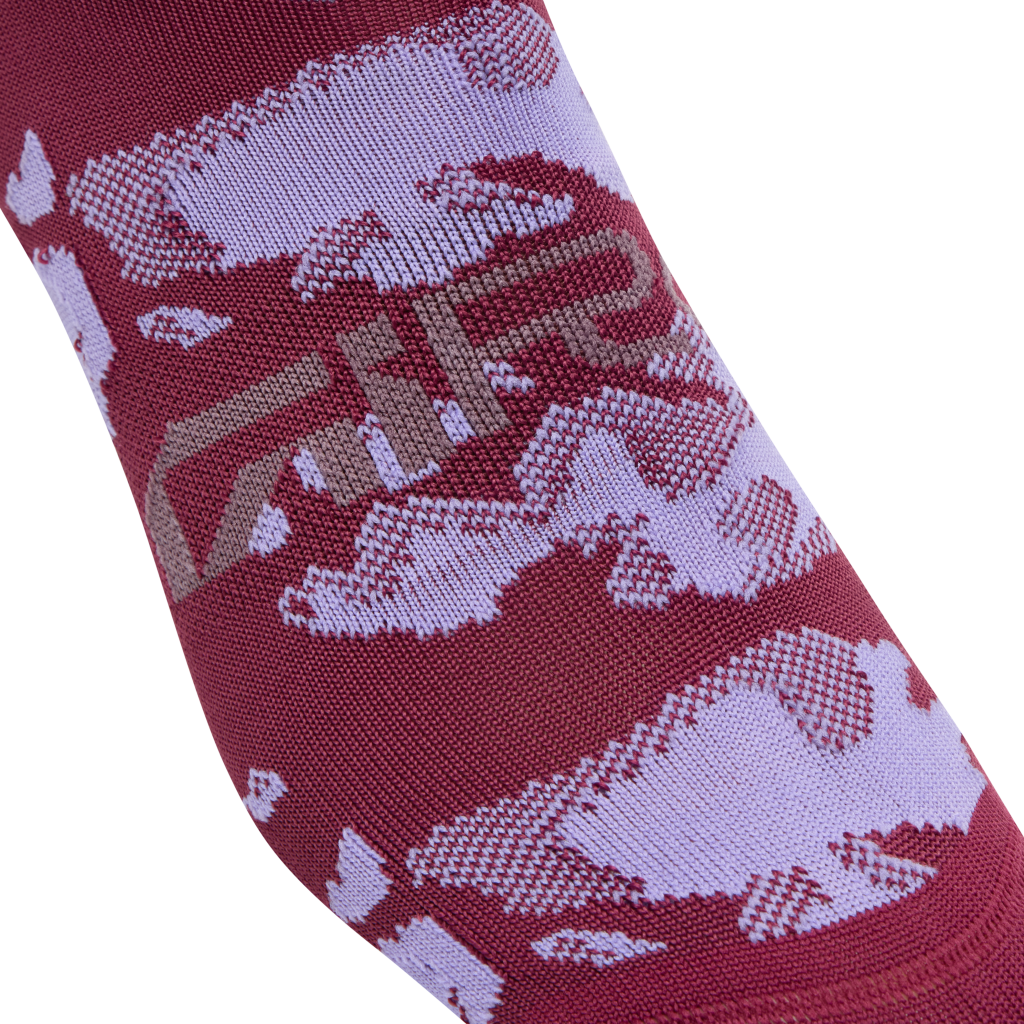 Giro Comp Racer High Socken in ROT