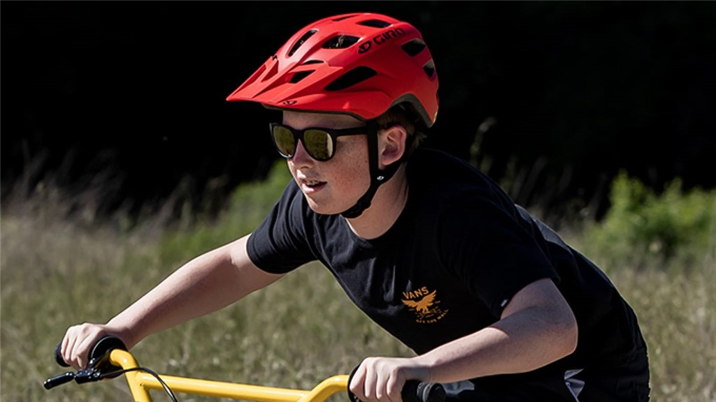 Giro Tremor MIPS Kinderhelm in ROT