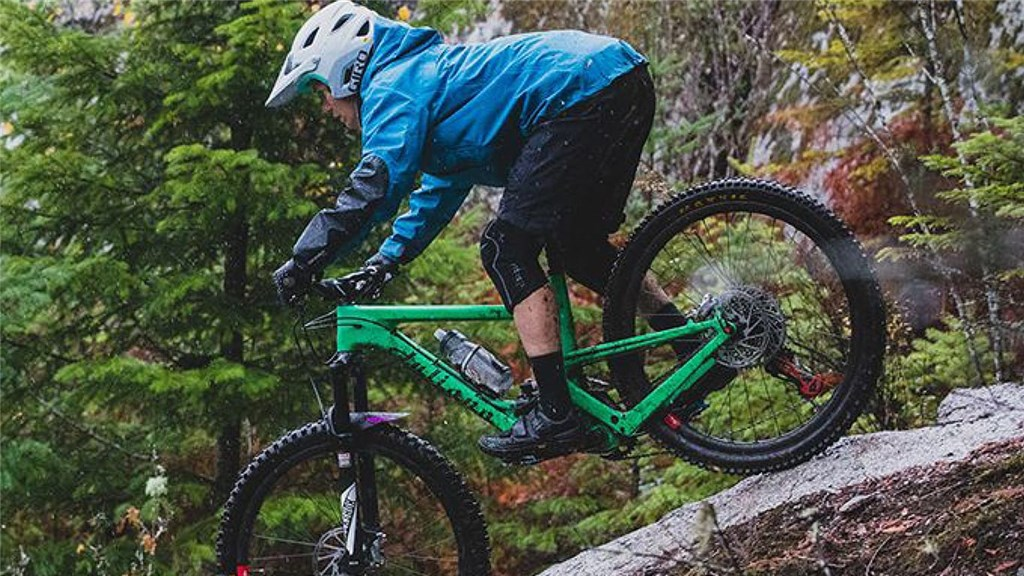 Giro W Base Liner Short Innenhose in SCHWARZ