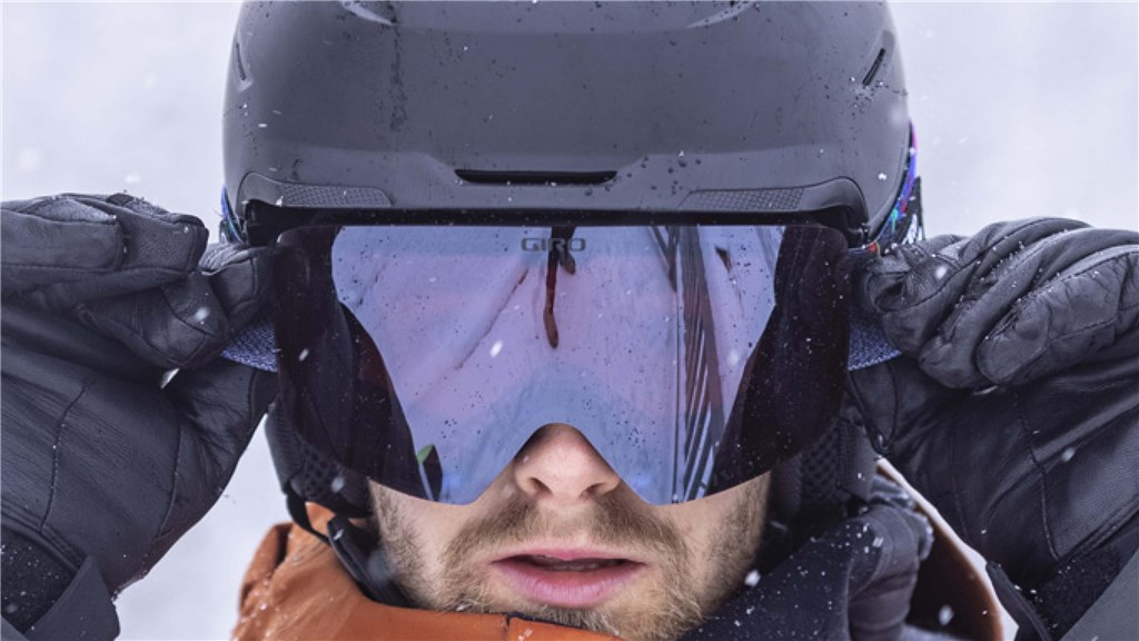 Giro Tor Spherical MIPS Skihelm in BLAU