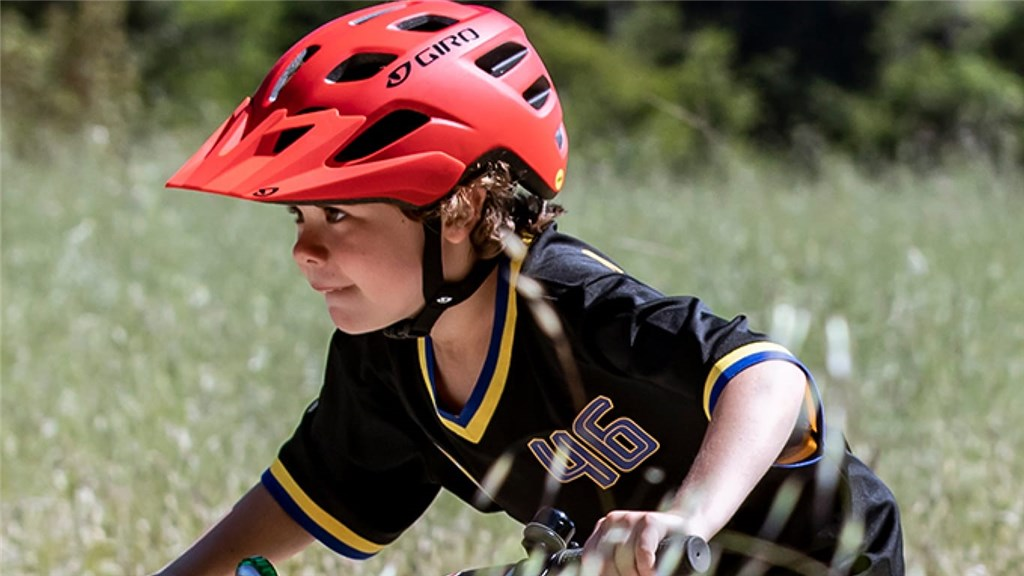 Giro Tremor Child MIPS Kinderhelm in GRÜN