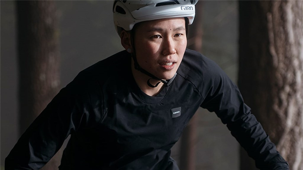 Giro W Roust LS Wind Jersey Trikot langarm in SCHWARZ