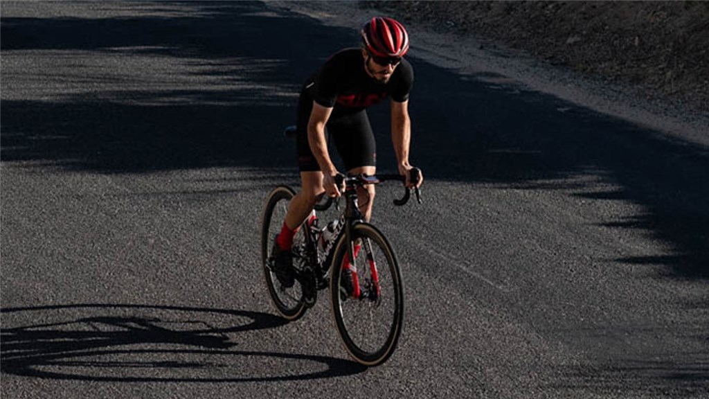 Giro M Chrono Sport Short Rennvelohose in SCHWARZ