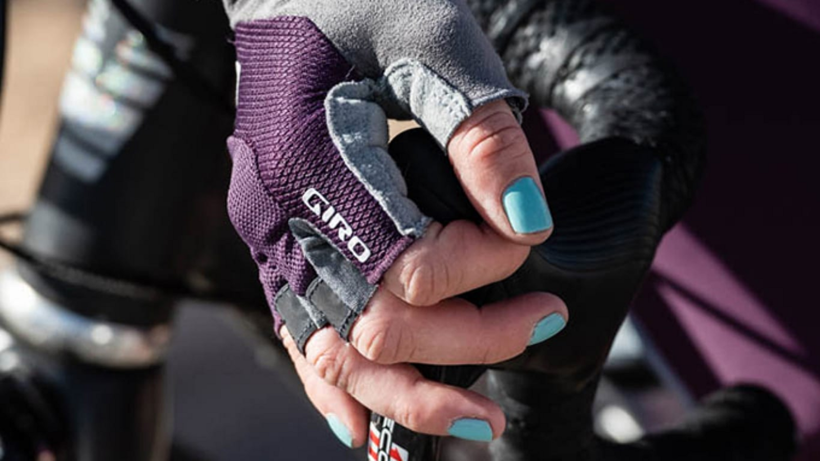 Giro W Tessa Velohandschuhe kurz in GRAU