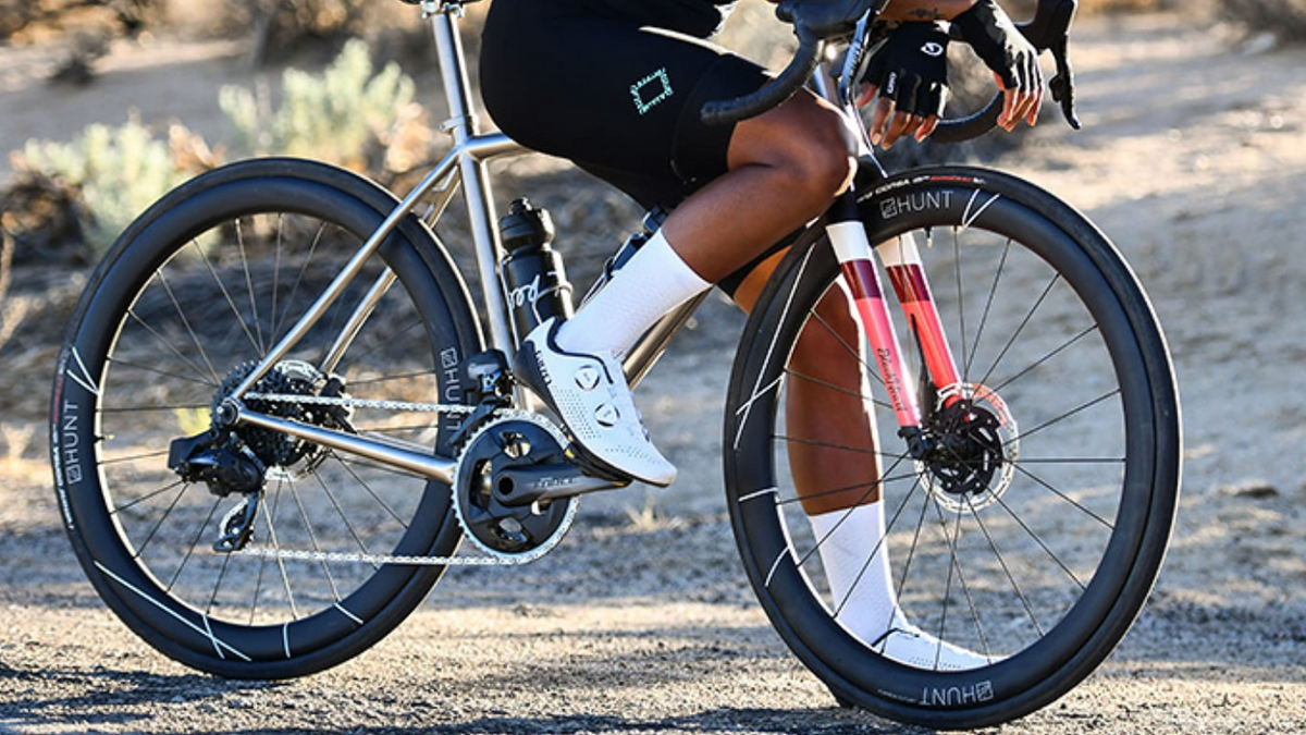 Giro W Chrono Elite Halter Bib Short Velohose in SCHWARZ