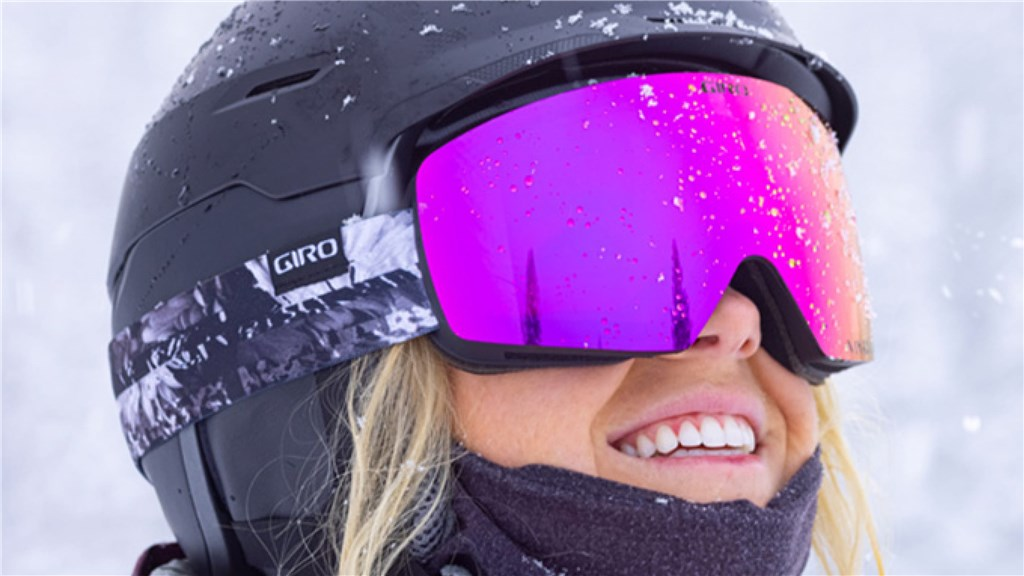 Giro Tenaya Spherical MIPS Skihelm in PINK